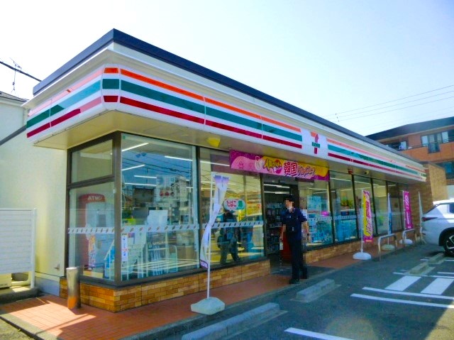 セブンイレブン名古屋福徳町店　フリー画像